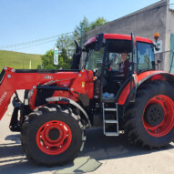 Zetor Forterra s čelním nakladačem Zetor Forterra s čelním nakladačem